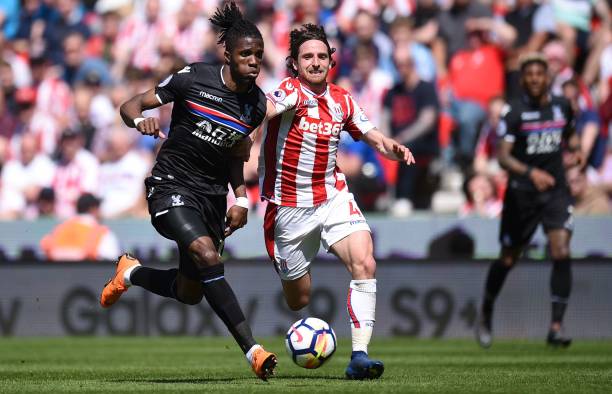 彩的游行和 彩的游行和